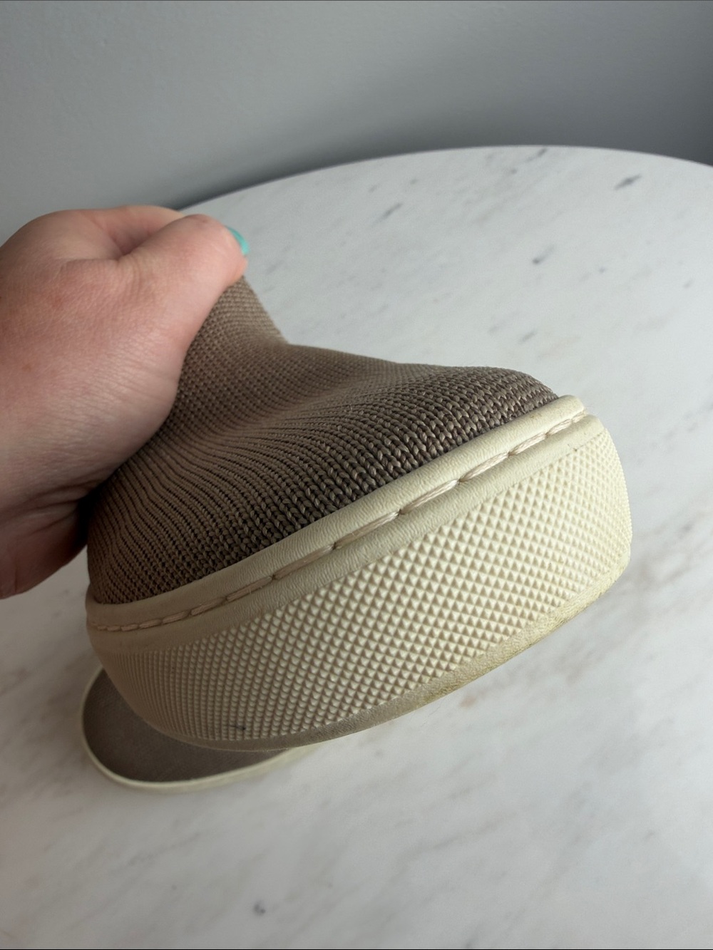 Rothy’s Original Slip-On Sneakers in Latte  Size 8 - Picture 9 of 13